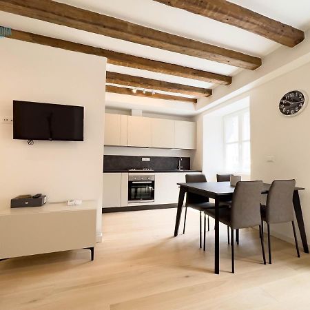 Cavana 10 Tirabora Short Rent Trieste Exterior photo